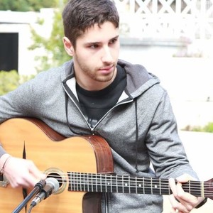 Yoni - Prof de guitare - Marseille