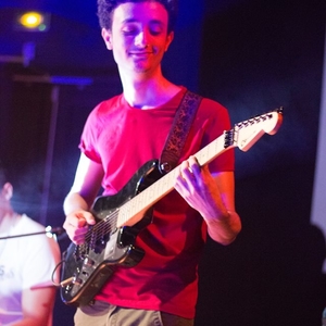 Lucas - Prof de guitare - Bourg-en-Bresse