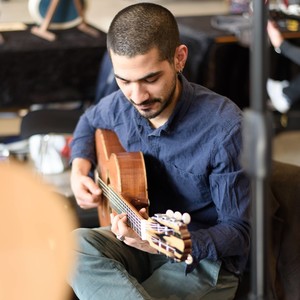 Antonis - Prof de guitare - Paris