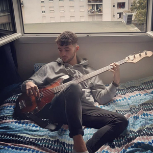 Antoine - Prof de guitare - Paris
