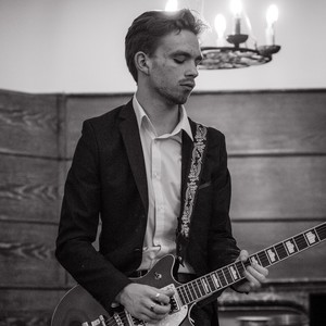 Ilié - Prof de guitare - Issy-les-Moulineaux