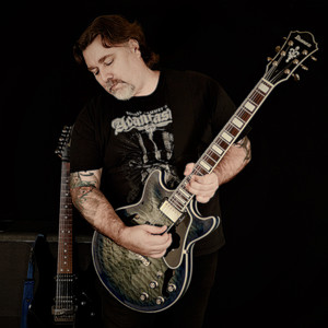 Chris - Prof de guitare - Chennevières-sur-Marne