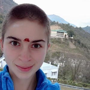 Eline - Prof de yoga - Poitiers