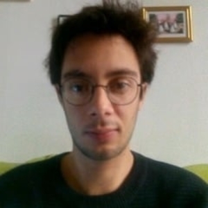 Lucas - Prof d'histoire - Paris