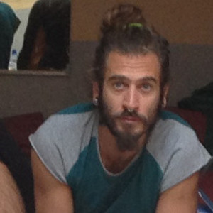 Bastien - Prof de yoga - Toulouse