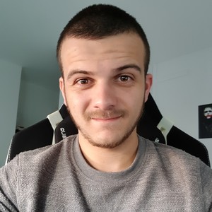 Rémy - Prof d'initiation informatique - Paris