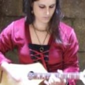 Maëlle - Prof d'instruments à cordes - Largentière