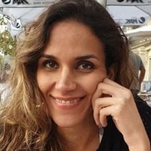Mina - Prof de persan - Lyon 4e