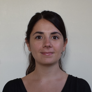 Josephine - Prof de grec moderne - Greater London