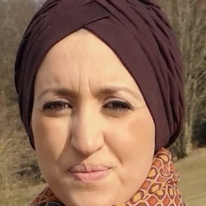 Monia - Prof d'économie - Paris