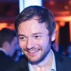 Benjamin - Prof d'économie - Paris
