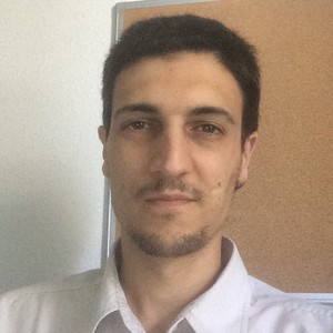 Arnaud - Prof de préparation bac es - Saint-Lary
