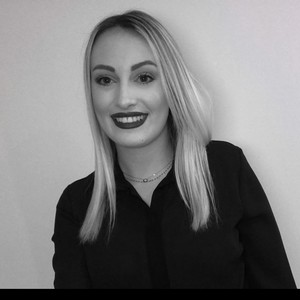 Colyne - Prof de maquillage - Montpellier