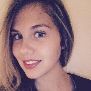 Manon - Prof de communication - Nîmes
