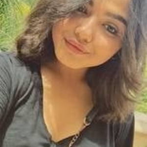 Lina - Prof de maths - Paris