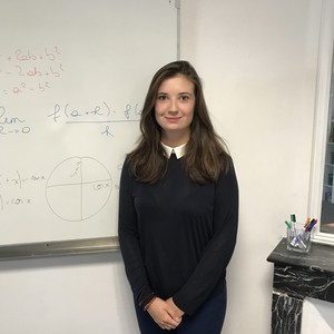 Beverly - Prof de maths - Auxerre