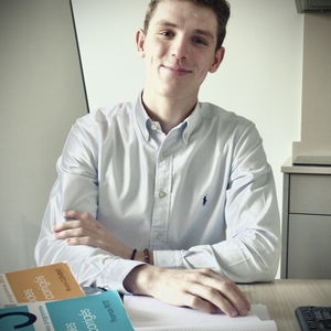 Théo - Prof de maths - Lyon