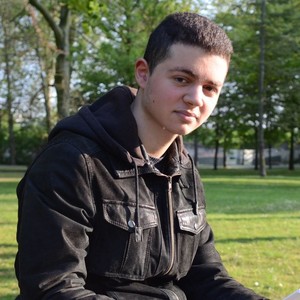 Dylan - Prof de maths - Chelles
