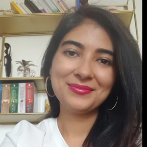 Yasmine - Prof de maths - Paris