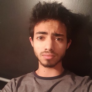 Théo - Prof de maths - Paris