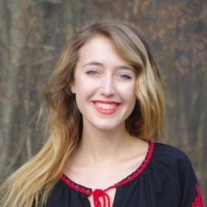 Eva - Prof de maths - Paris