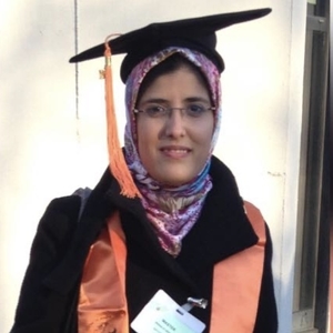 Meryem - Prof de maths - Cergy