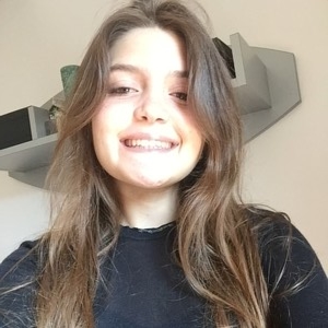 Chloe - Prof de maths - Lyon