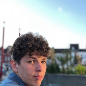 Theo - Prof de maths - Lille