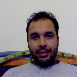 AHMED - Prof de maths - Vénissieux
