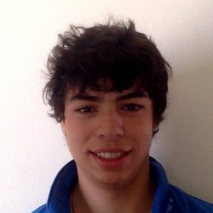 Louis - Prof d'histoire - Paris