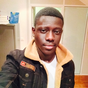 Babacar Moukabaro - Prof de maths - Paris