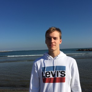 Valentin - Prof de maths - Brest