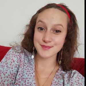 Manon - Prof de maths - Tours