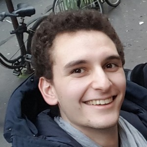 Noam - Prof de maths - Paris