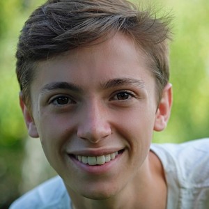 Lucas - Prof de maths - Magny-le-Hongre