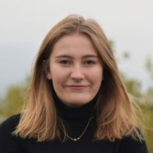 Lucie - Prof de maths - Vanves