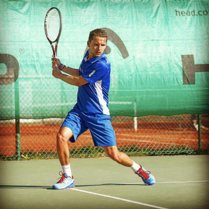 Etienne - Prof de tennis - Aizenay