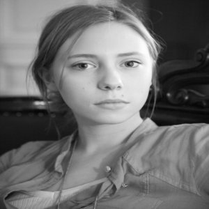 Louise - Prof d'histoire - Paris