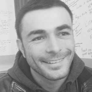 Nicolas - Prof de bureautique - Suresnes