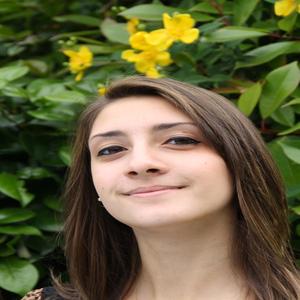 Julie - Prof de maths - Billère