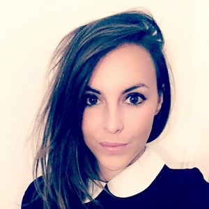 Léa - Prof de droit civil - Paris