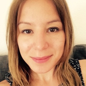 Aurelie - Prof de droit des affaires - Meylan