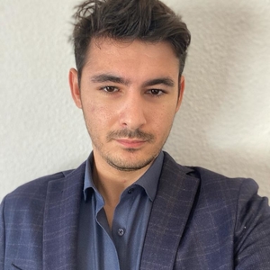 Pierre - Prof de droit civil - Bordeaux