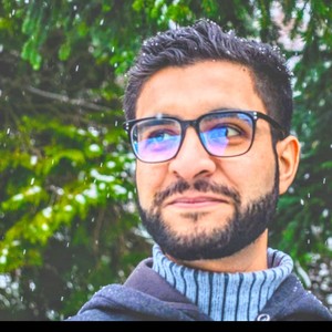 Ahmed - Prof de photoshop - Besançon