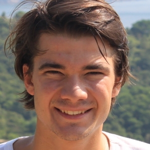 Younes - Prof d'instruments à cordes - Nantes