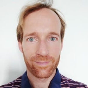Lorenzo - Prof de biochimie - Volx