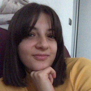Emma - Prof de maths - La Celle-sous-Gouzon