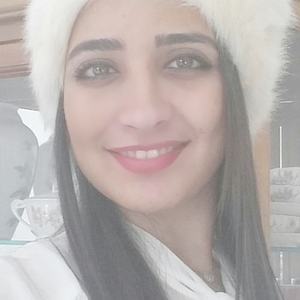 Maryam - Prof de maths - Avignon