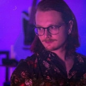 Romain - Prof de montage vidéo - Paris