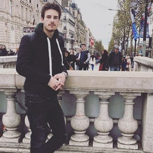 Matthieu - Prof d'allemand - Plailly